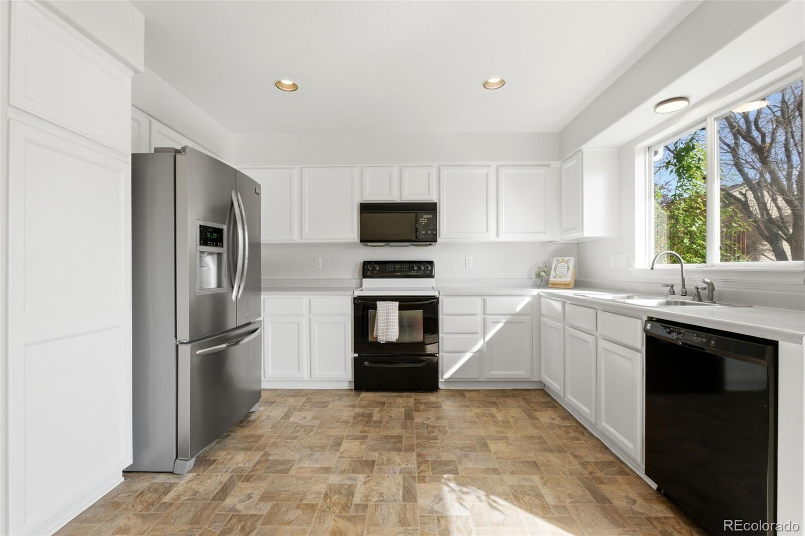 MLS Image #16 for 2164 s waco street,aurora, Colorado