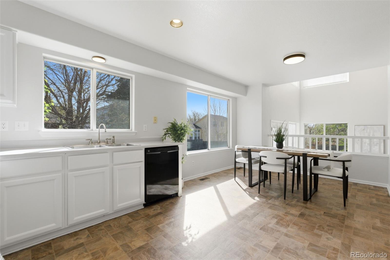 MLS Image #18 for 2164 s waco street,aurora, Colorado