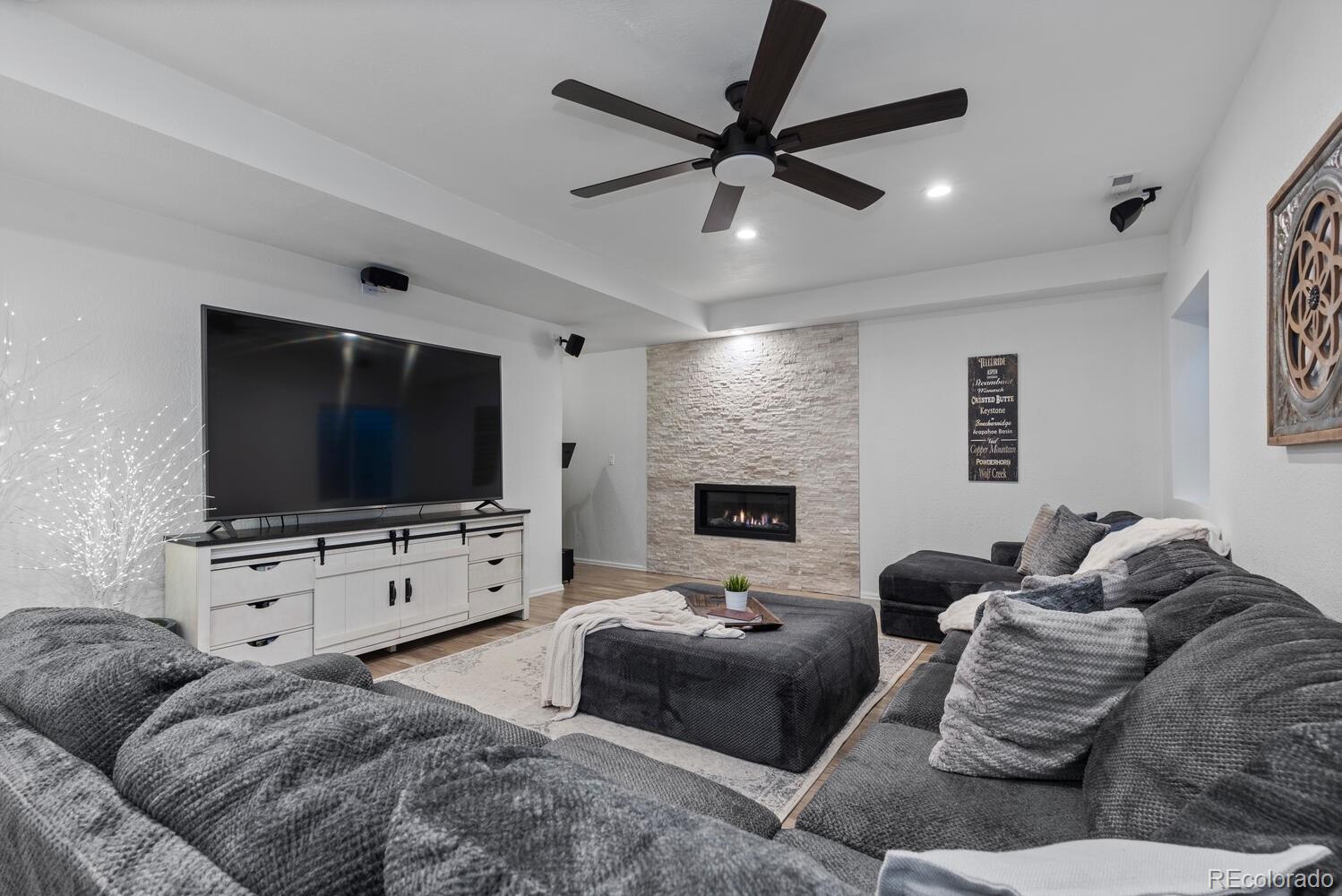 MLS Image #35 for 15468 w 50th place,golden, Colorado