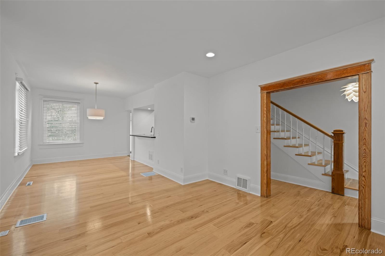 MLS Image #9 for 316 s humboldt street,denver, Colorado