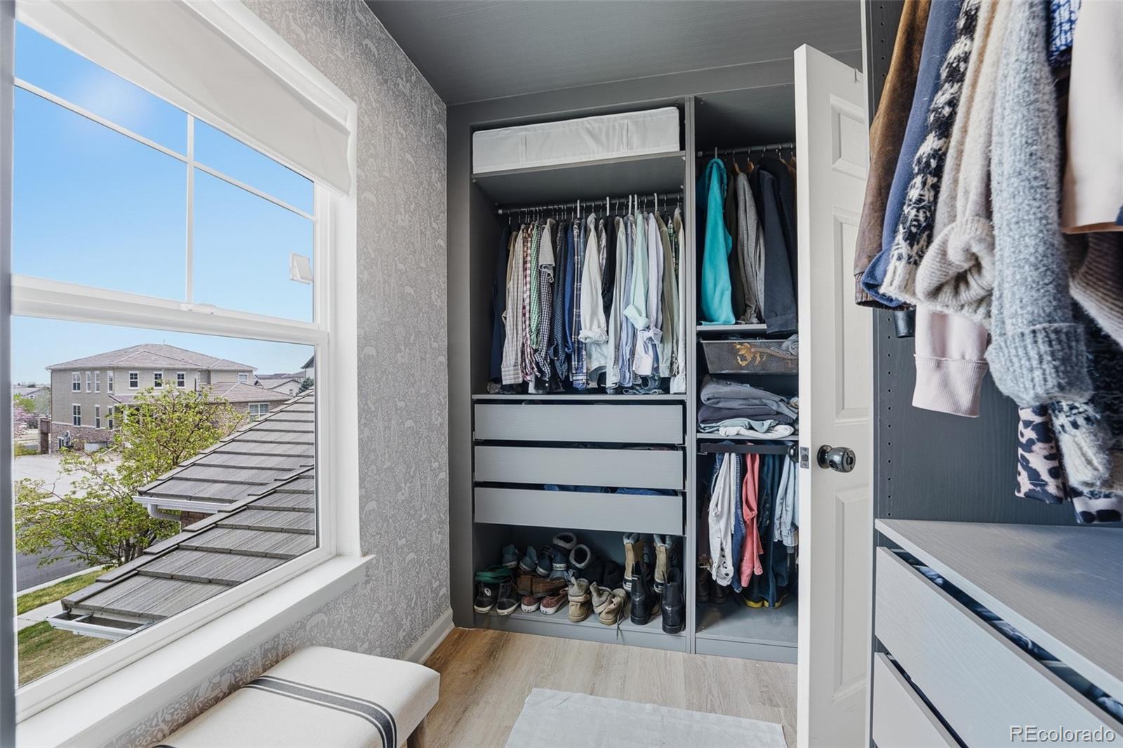 MLS Image #28 for 2662  gray wolf loop,broomfield, Colorado
