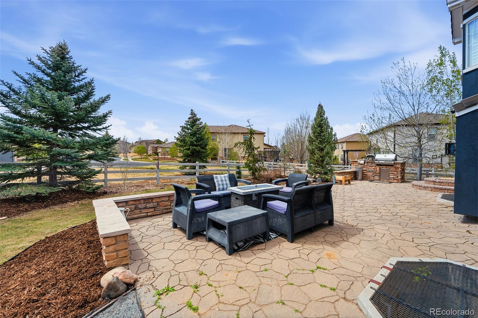 MLS Image #37 for 2662  gray wolf loop,broomfield, Colorado