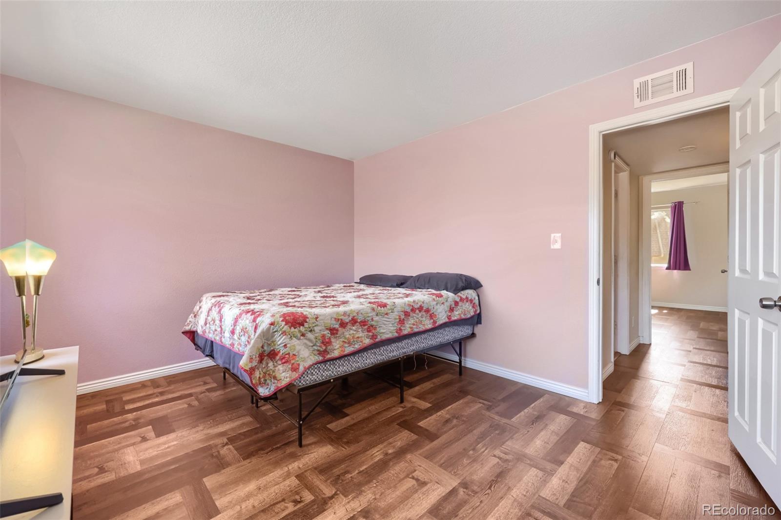 MLS Image #11 for 7480 e princeton avenue,denver, Colorado
