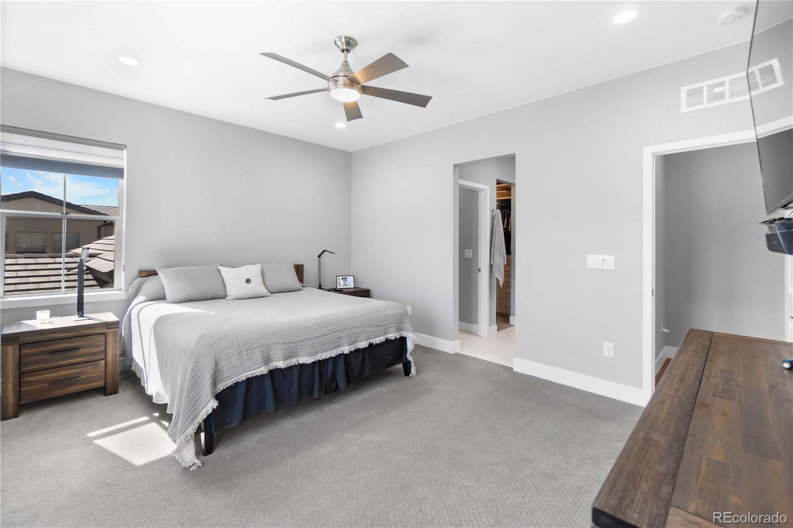 MLS Image #13 for 2592 s norse court,lakewood, Colorado