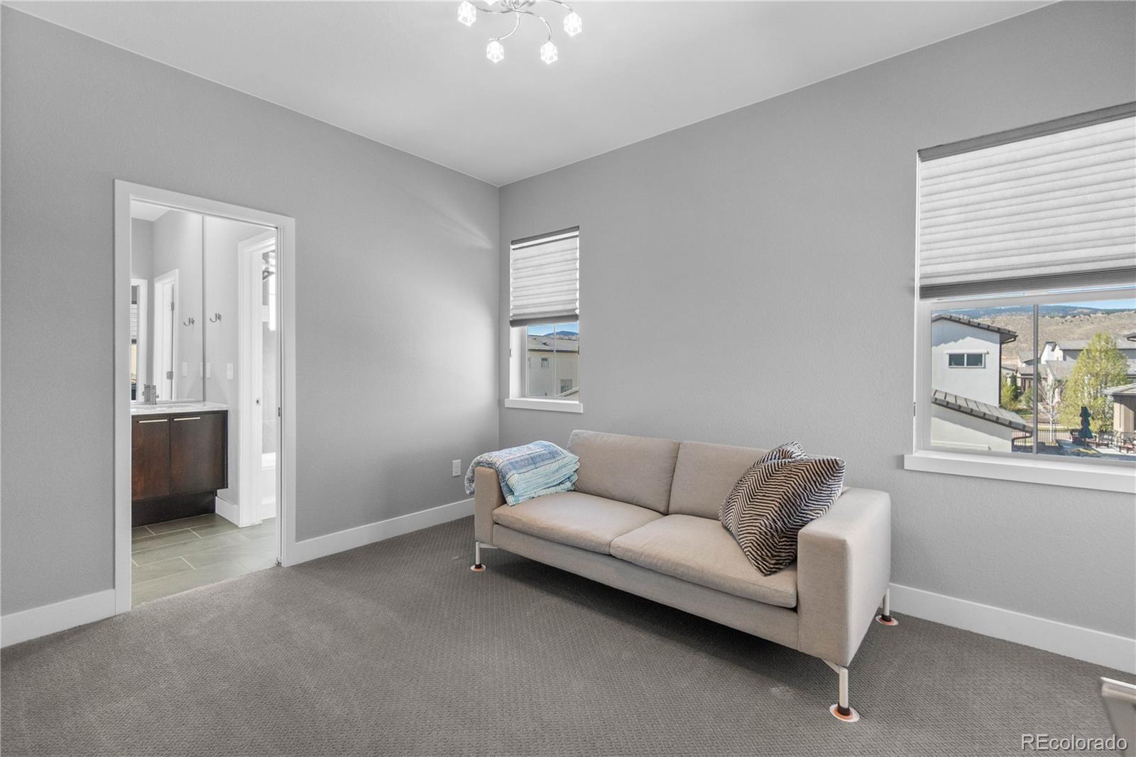 MLS Image #18 for 2592 s norse court,lakewood, Colorado