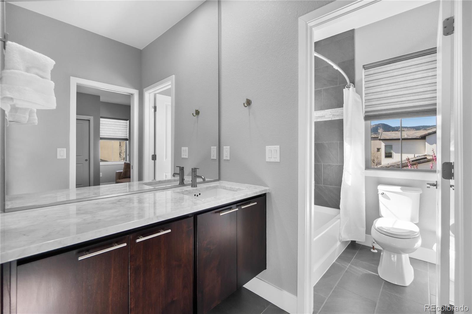 MLS Image #22 for 2592 s norse court,lakewood, Colorado