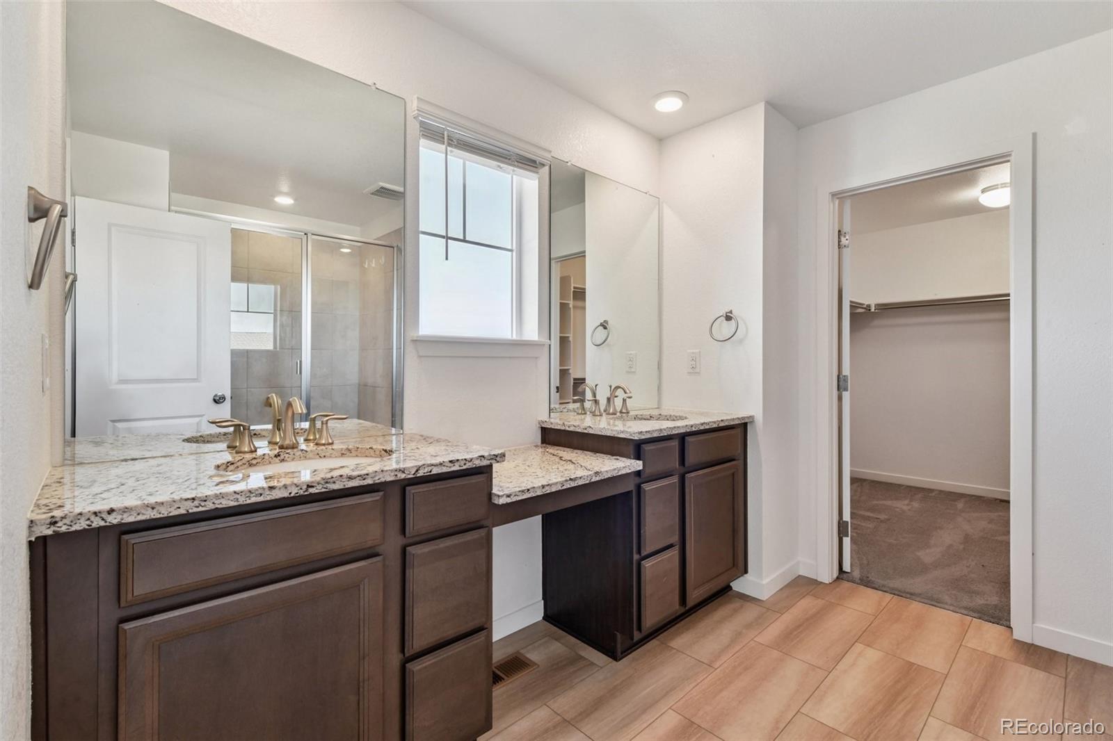 MLS Image #15 for 24321 e tennessee place,aurora, Colorado