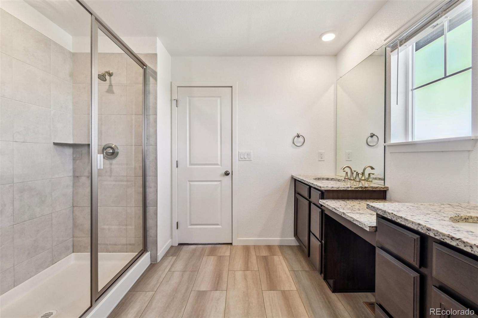 MLS Image #17 for 24321 e tennessee place,aurora, Colorado