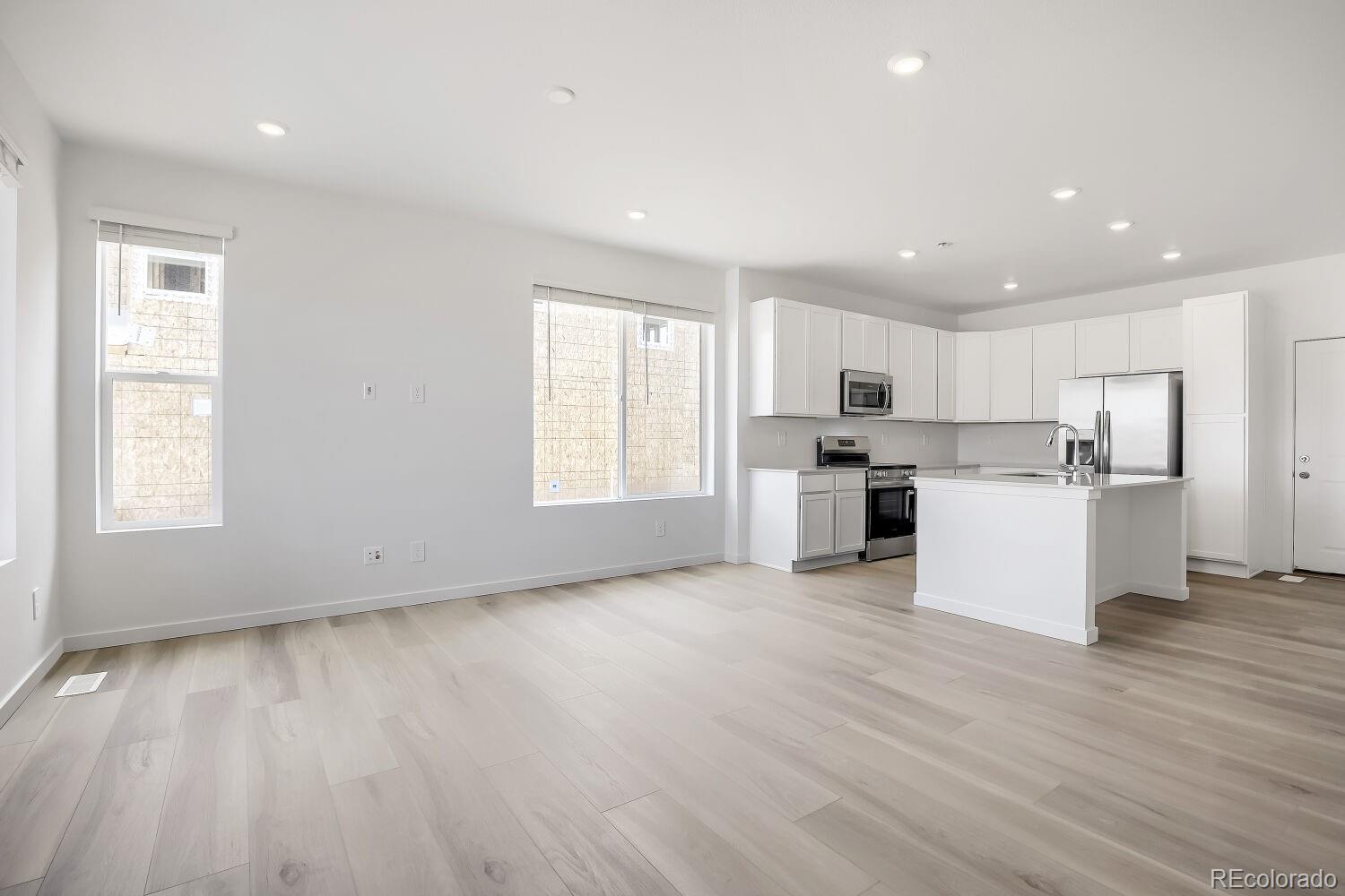 MLS Image #5 for 3554  quincy bay place,loveland, Colorado