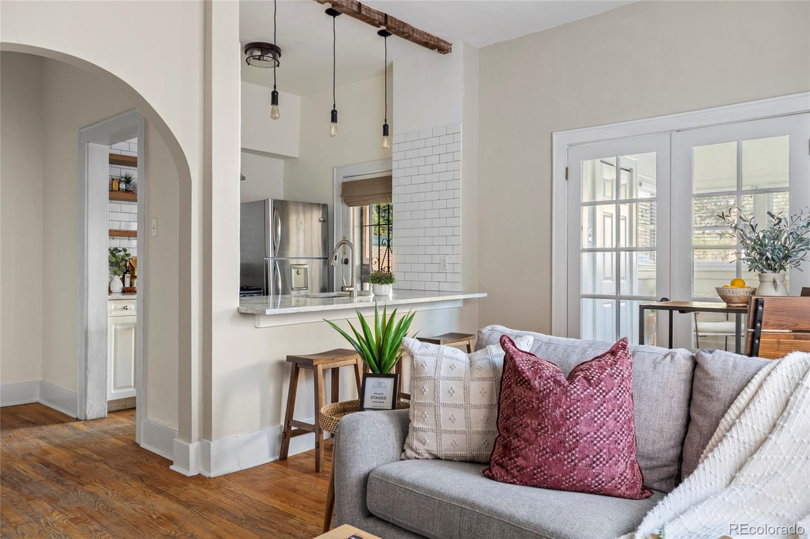 MLS Image #10 for 1640 n downing street,denver, Colorado