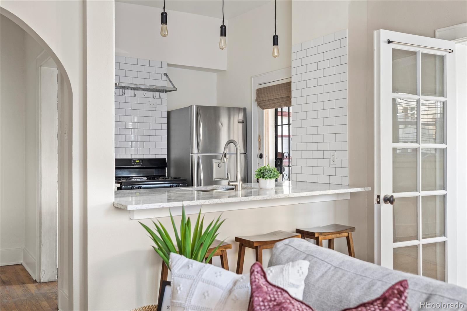 MLS Image #4 for 1640 n downing street,denver, Colorado