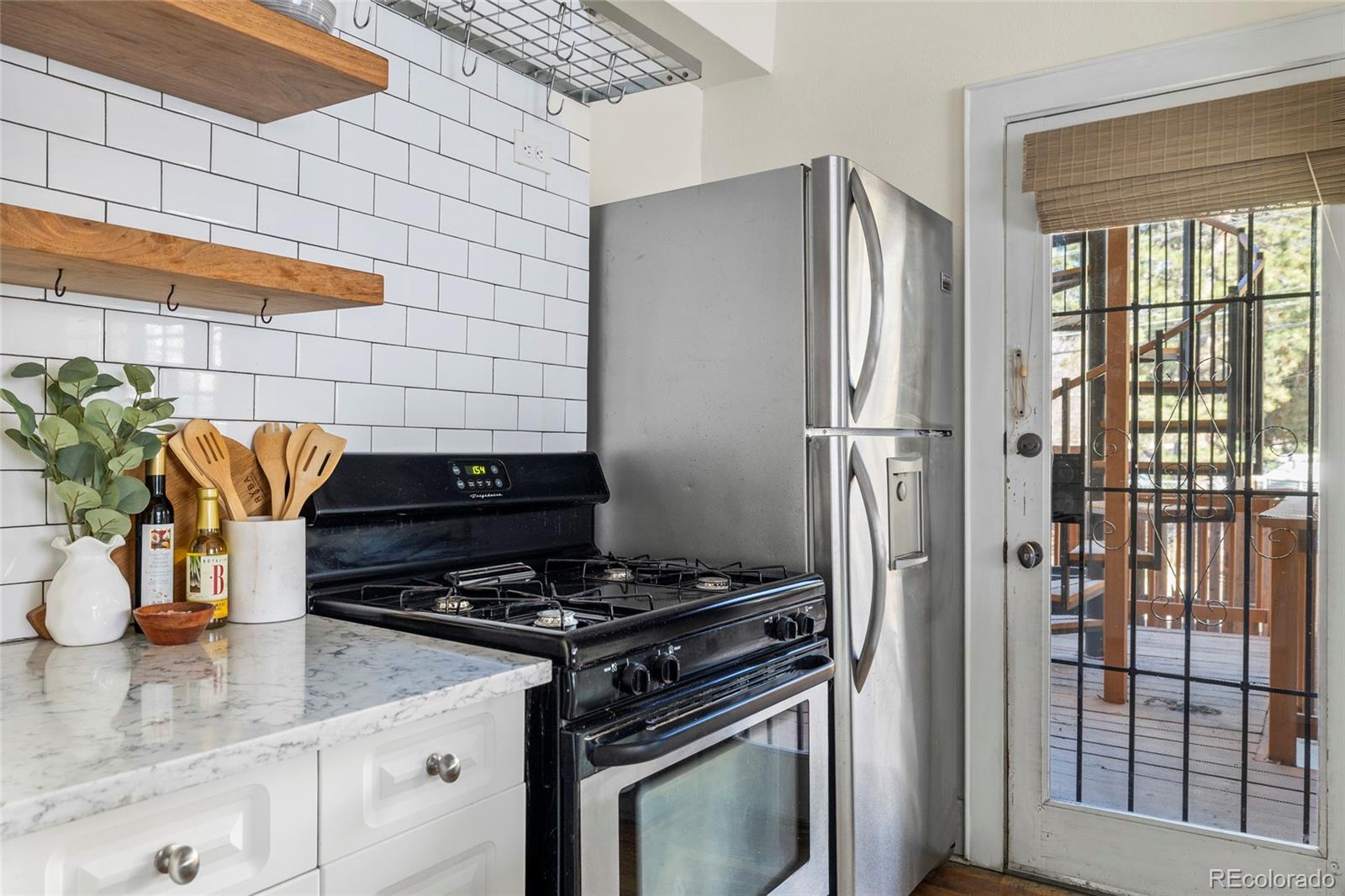 MLS Image #9 for 1640 n downing street,denver, Colorado