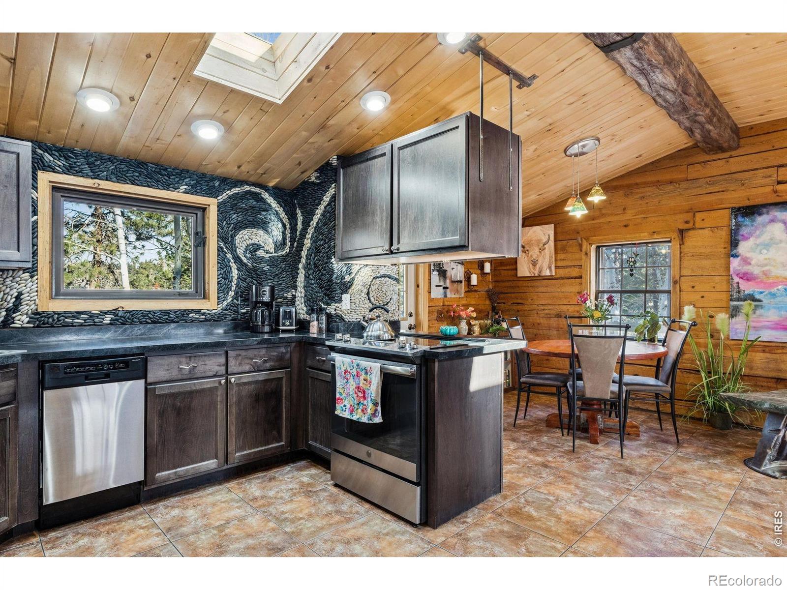 MLS Image #8 for 150  mount fisher court,livermore, Colorado