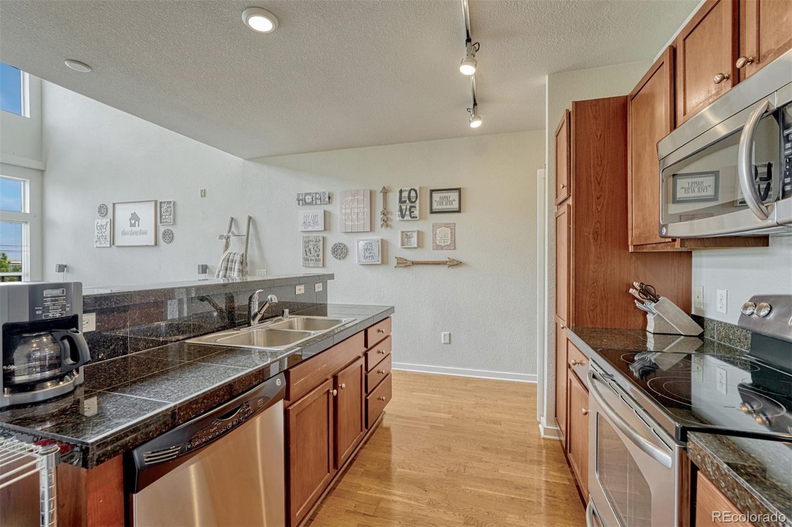 MLS Image #2 for 7240 w custer avenue 412,lakewood, Colorado