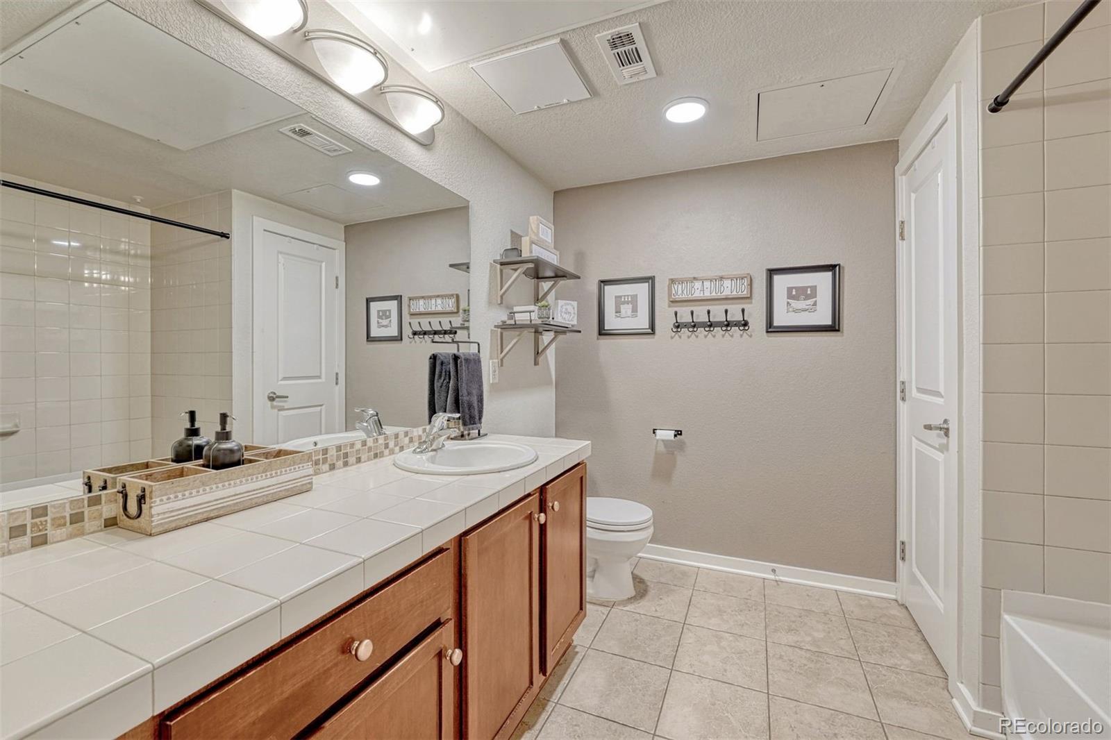 MLS Image #4 for 7240 w custer avenue 412,lakewood, Colorado
