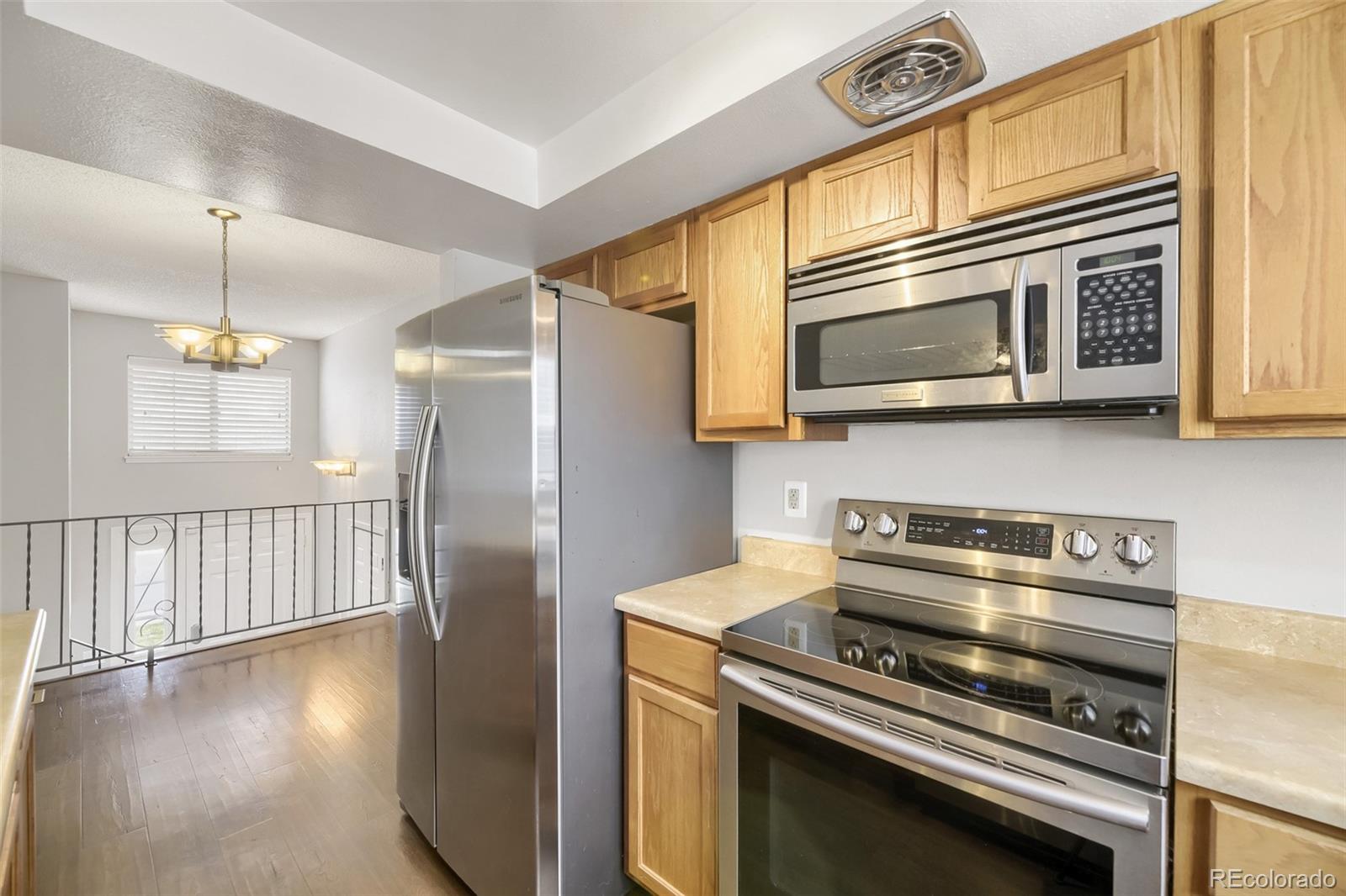 MLS Image #10 for 9830 w chenango avenue,littleton, Colorado