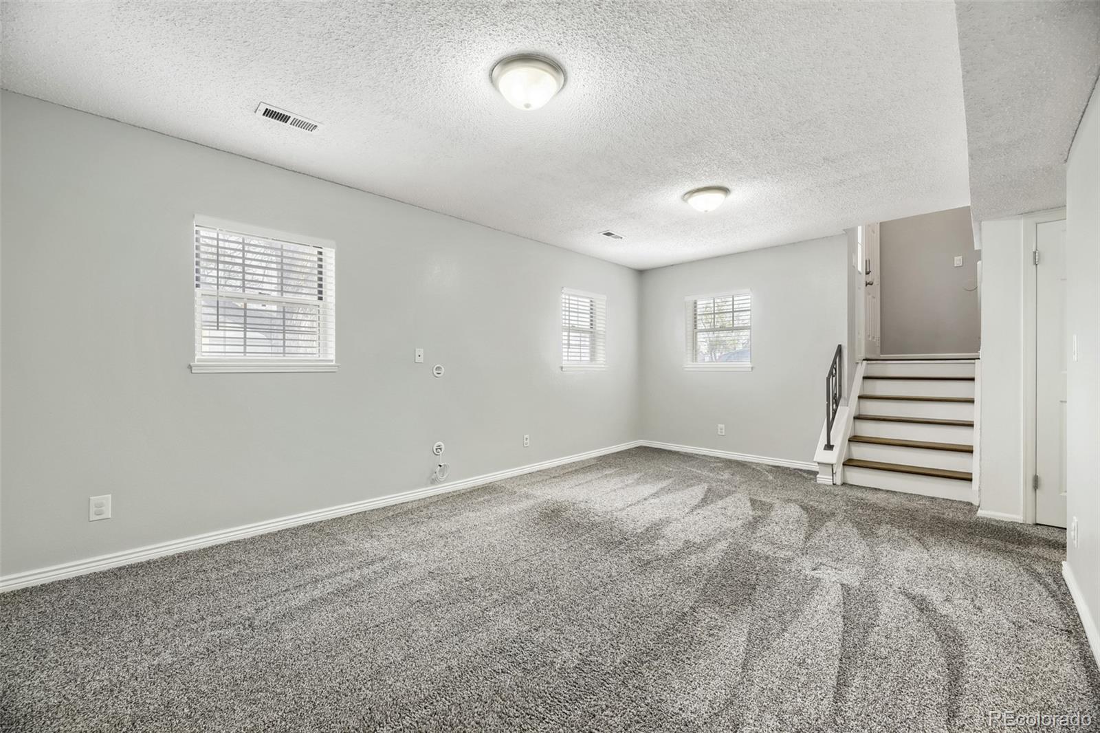MLS Image #20 for 9830 w chenango avenue,littleton, Colorado