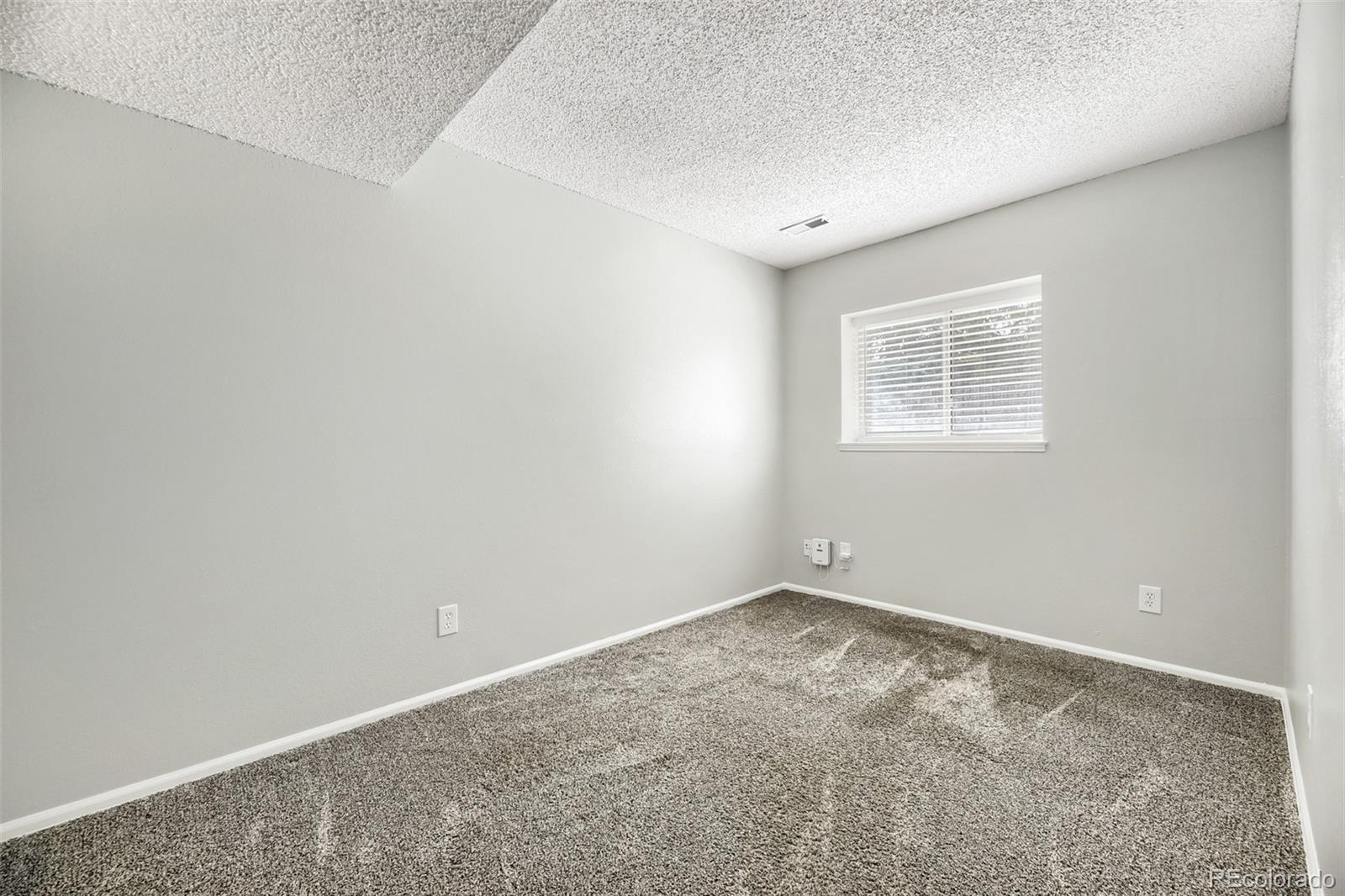MLS Image #22 for 9830 w chenango avenue,littleton, Colorado