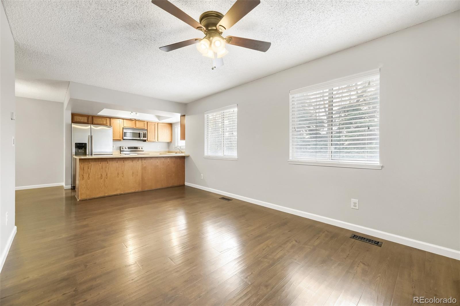 MLS Image #7 for 9830 w chenango avenue,littleton, Colorado
