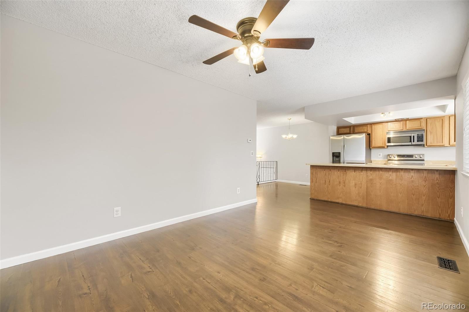 MLS Image #8 for 9830 w chenango avenue,littleton, Colorado