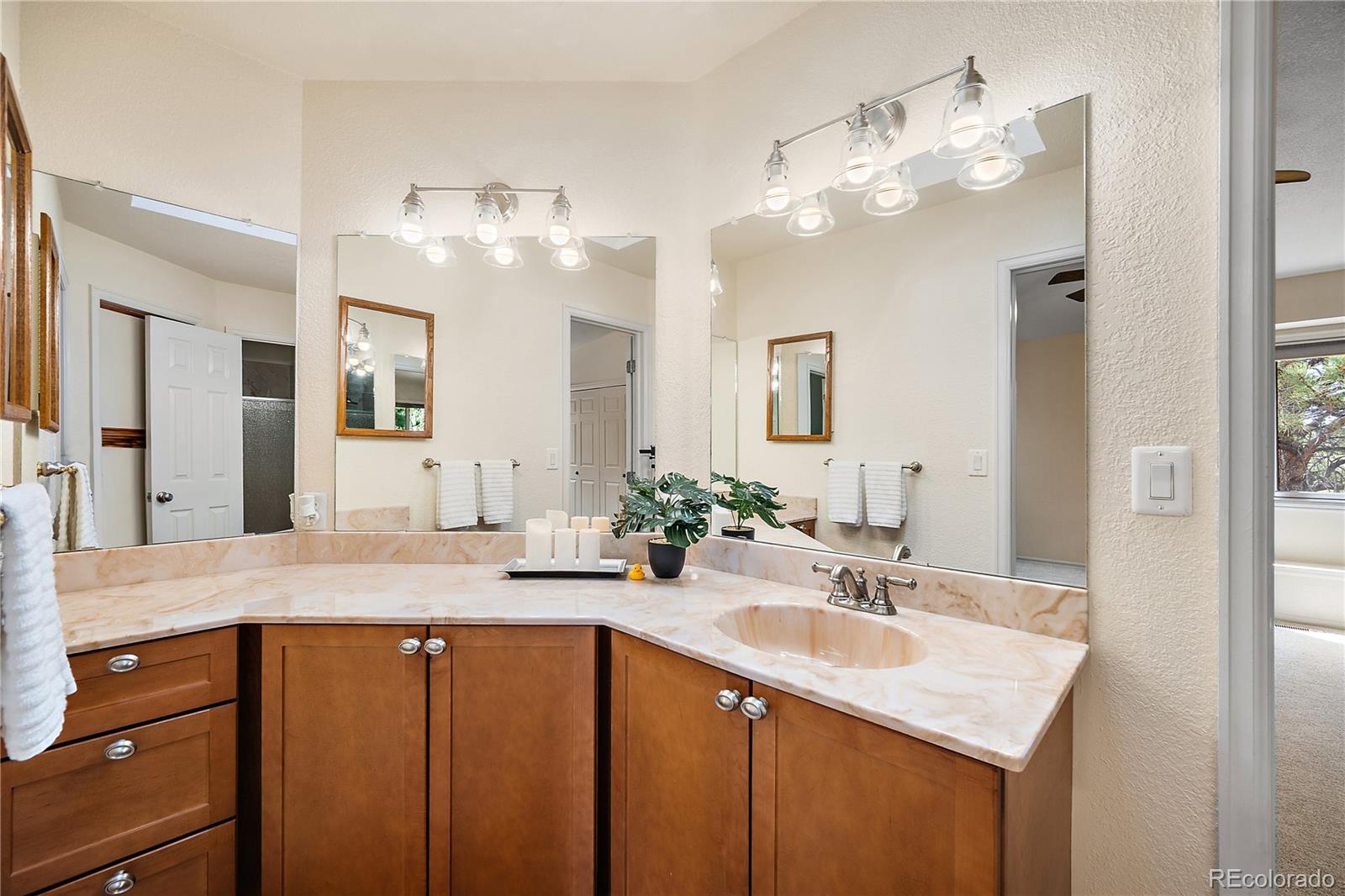 MLS Image #22 for 1669  woodstone way,monument, Colorado