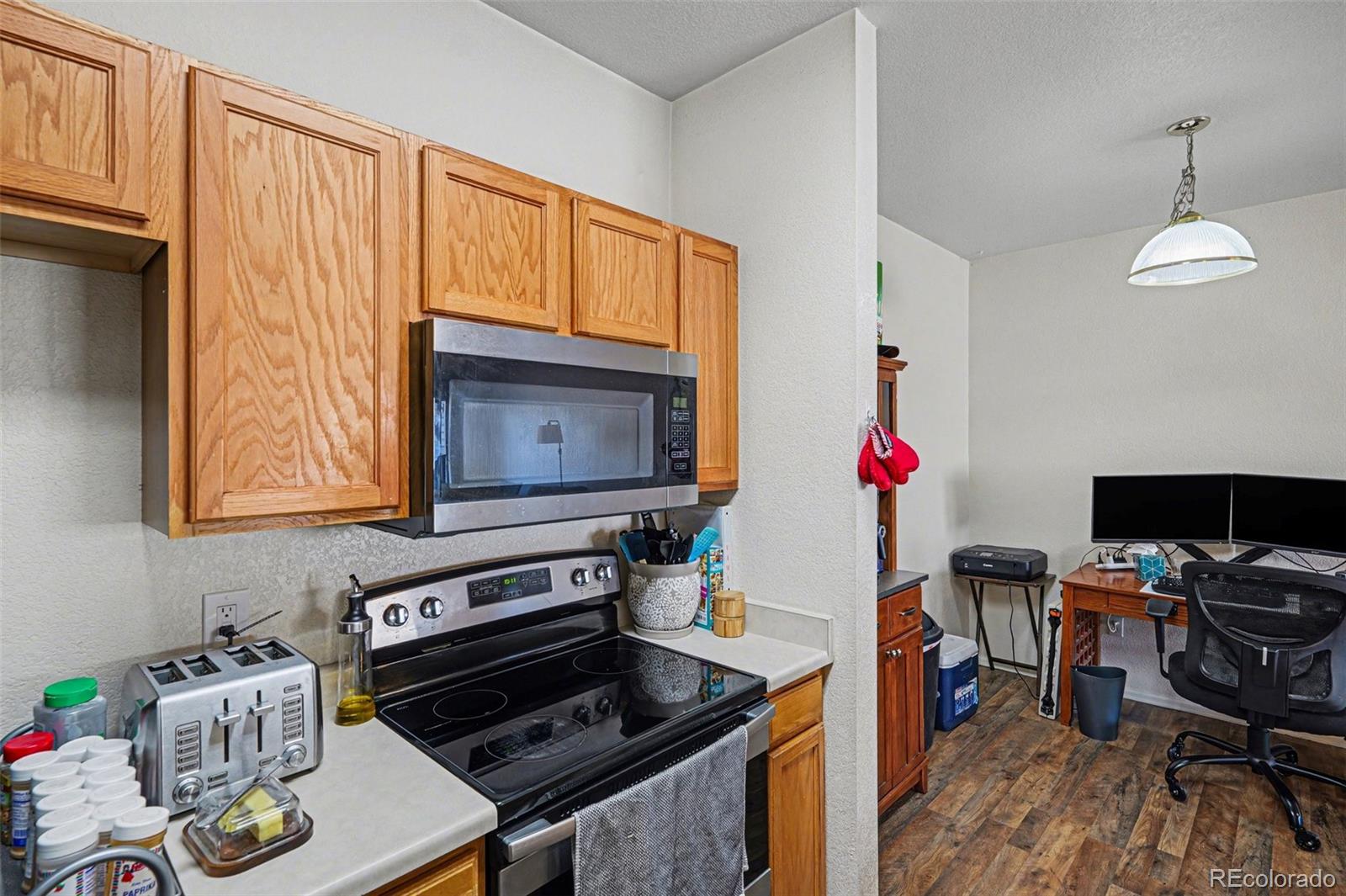 MLS Image #7 for 912 s yampa street,aurora, Colorado