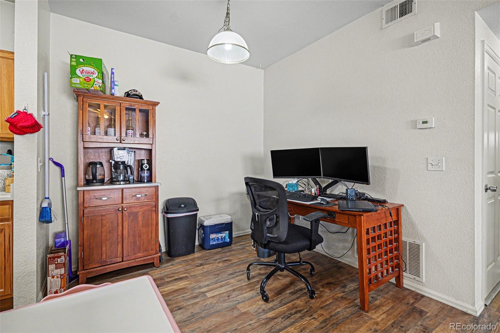MLS Image #9 for 912 s yampa street,aurora, Colorado