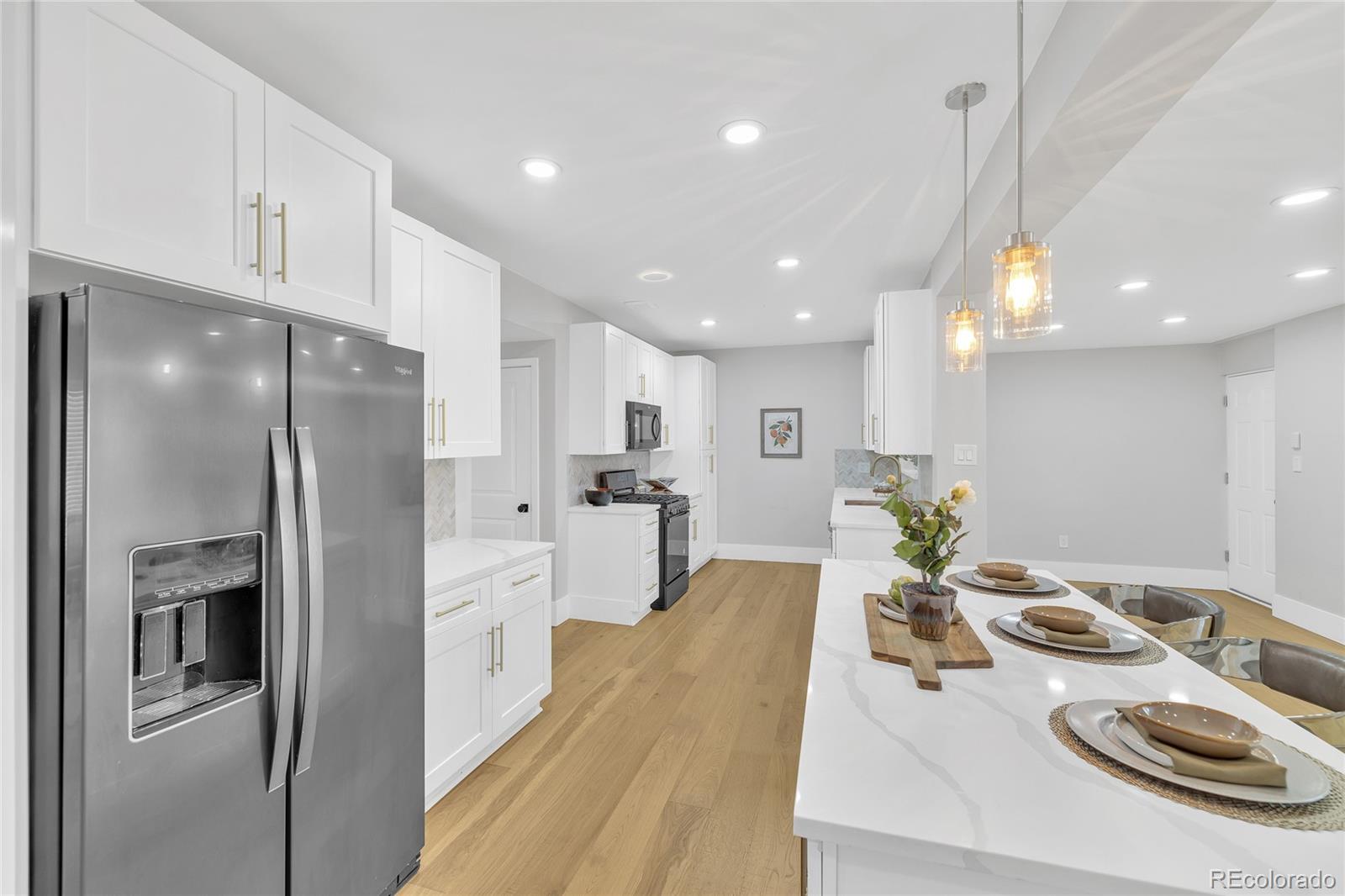 MLS Image #12 for 2930  monaco st pkwy,denver, Colorado