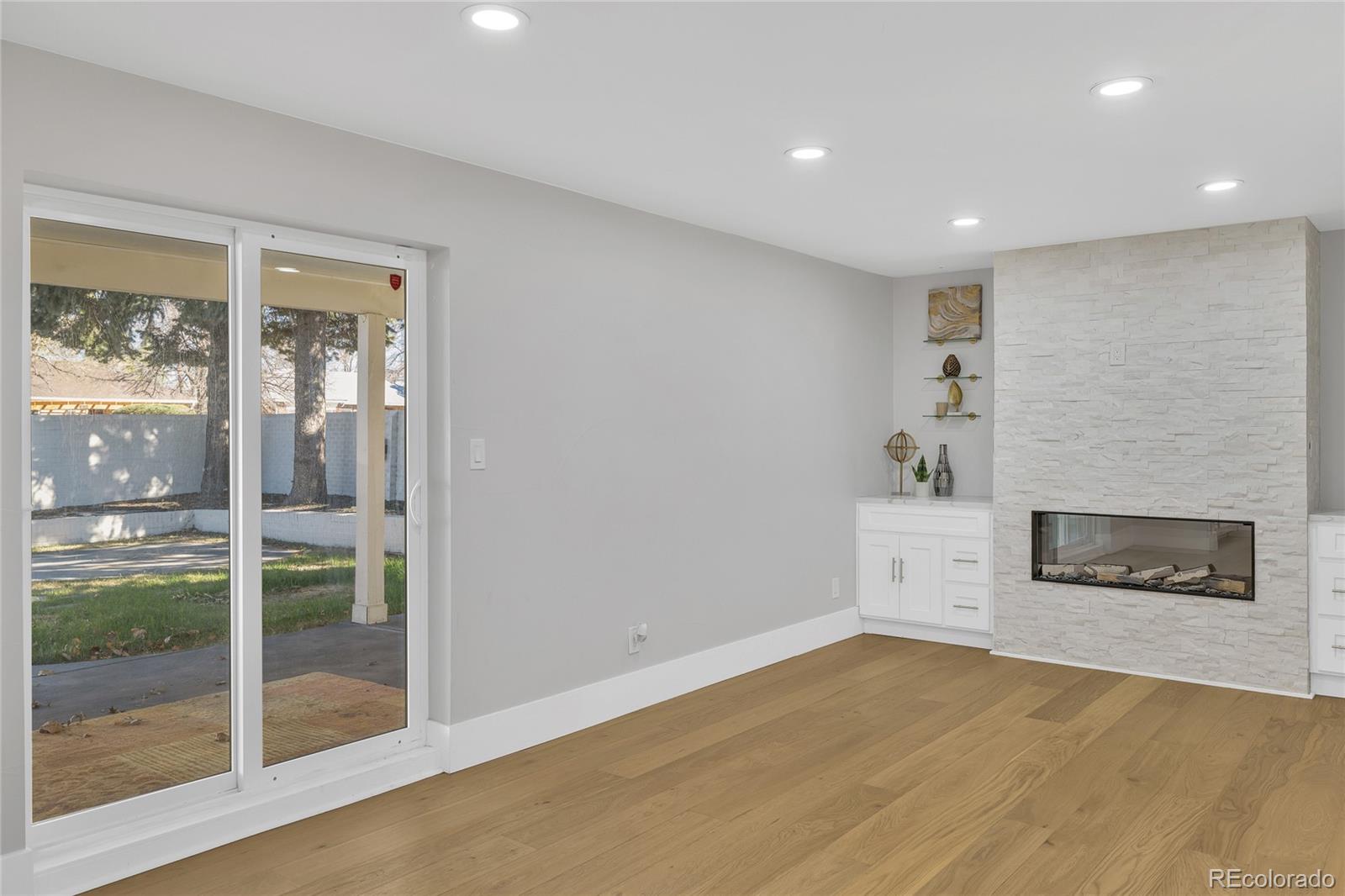 MLS Image #19 for 2930  monaco st pkwy,denver, Colorado