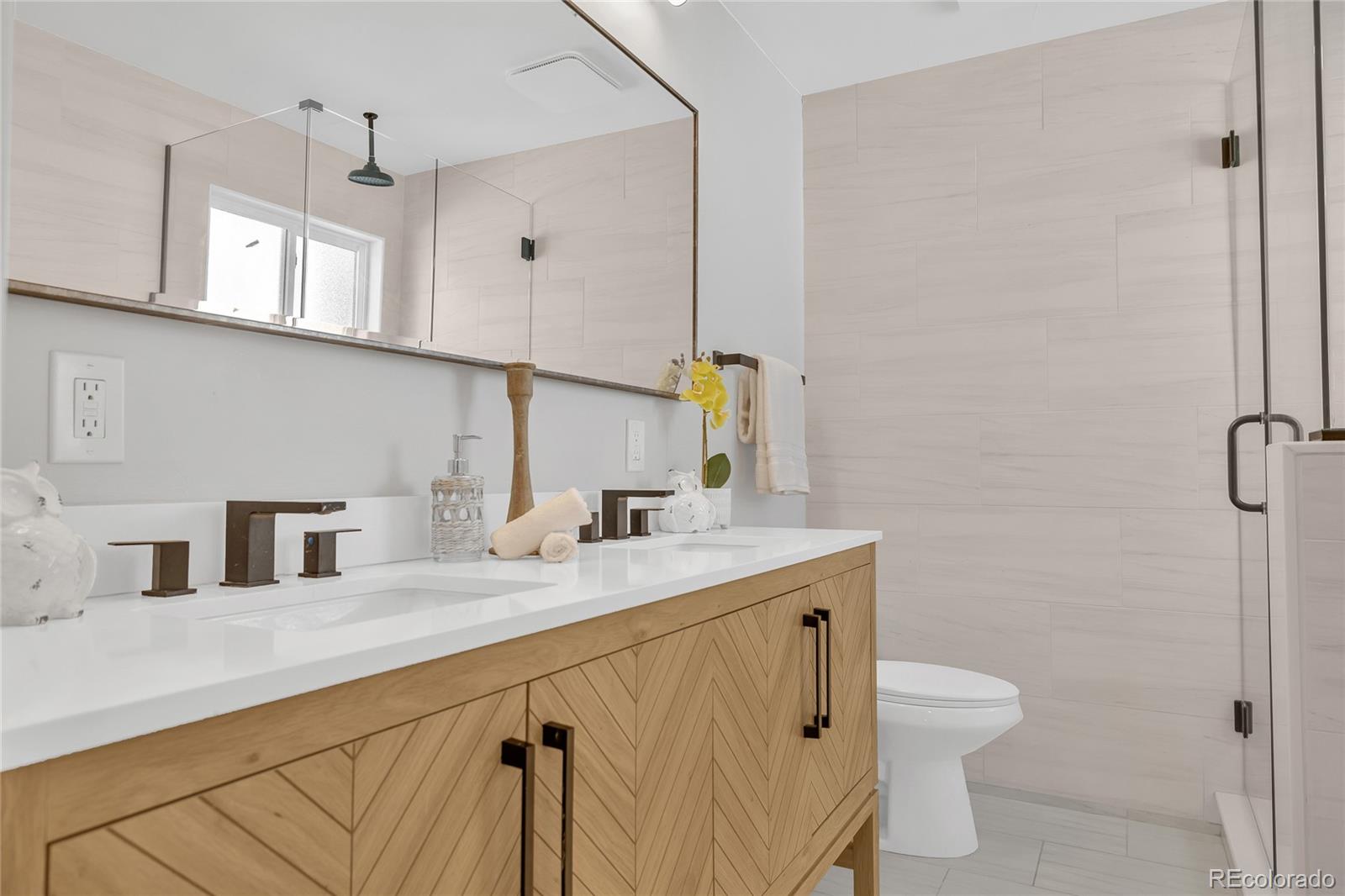 MLS Image #25 for 2930  monaco st pkwy,denver, Colorado