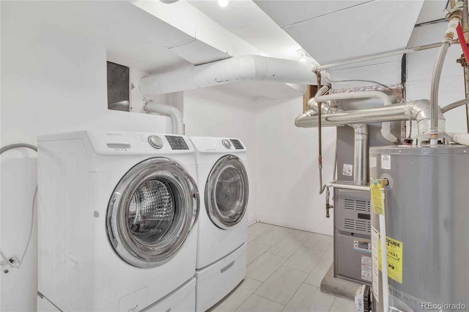 MLS Image #33 for 2930  monaco st pkwy,denver, Colorado