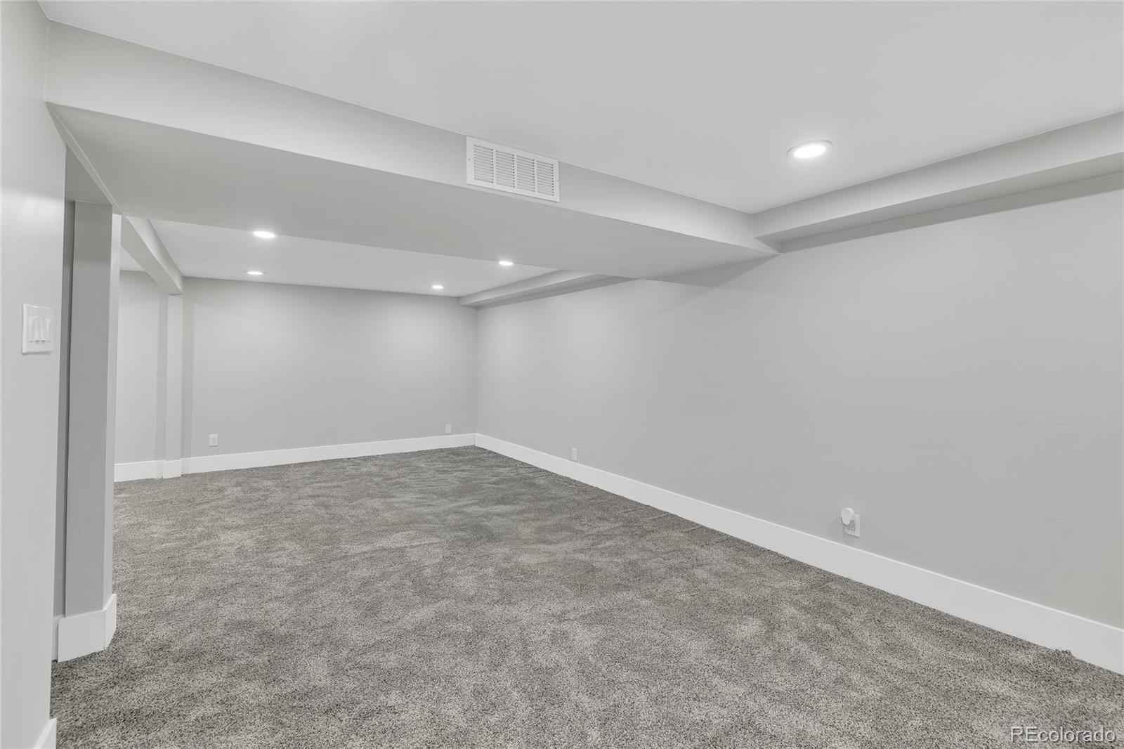 MLS Image #38 for 2930  monaco st pkwy,denver, Colorado