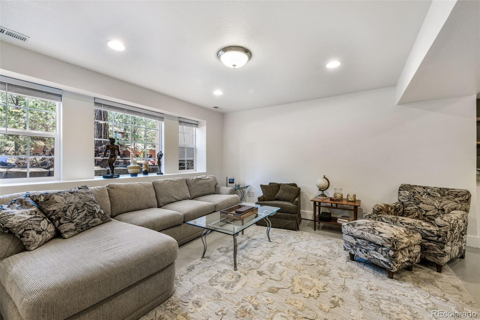 MLS Image #23 for 6020  castlewood lane,colorado springs, Colorado