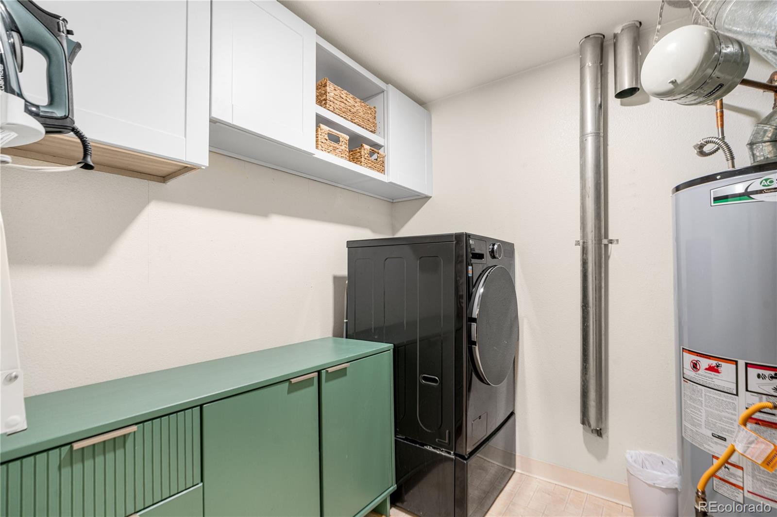 MLS Image #14 for 1655 n humboldt street,denver, Colorado