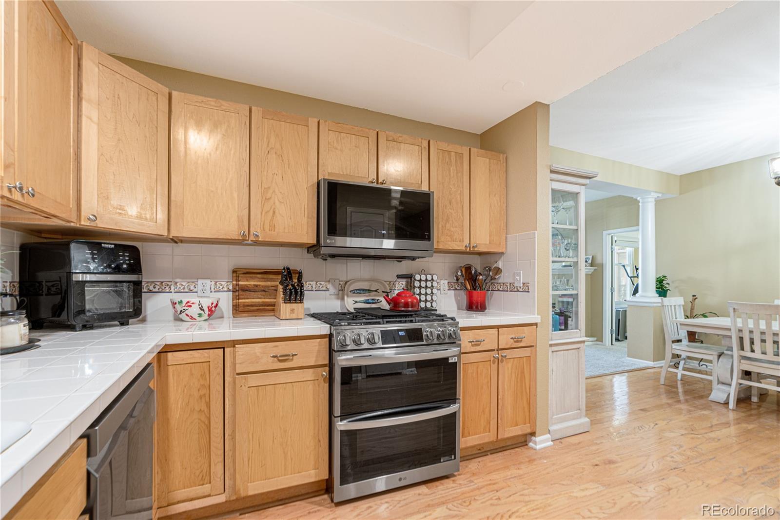 MLS Image #9 for 1655 n humboldt street,denver, Colorado