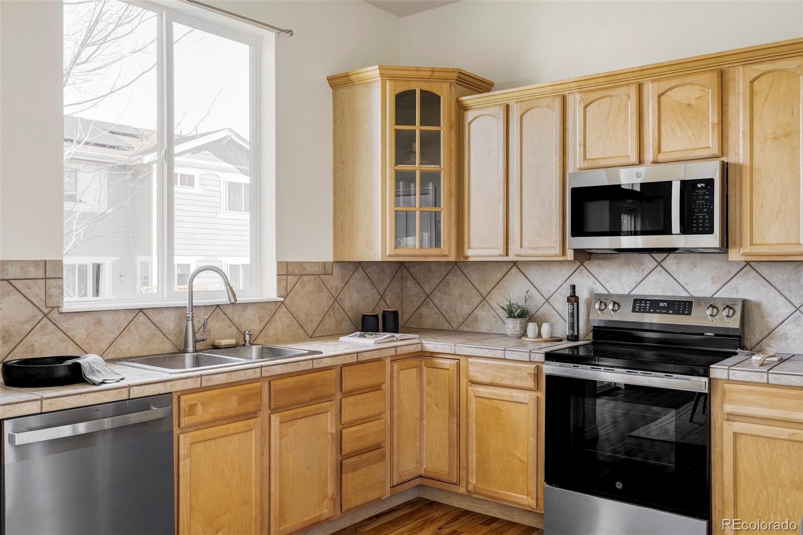 MLS Image #7 for 10715  riverbrook circle,highlands ranch, Colorado