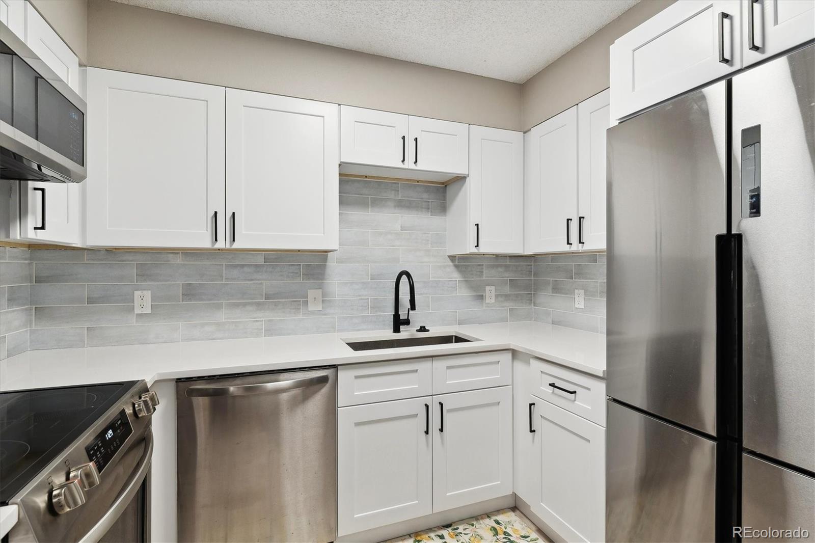 MLS Image #8 for 3335 s ammons street,lakewood, Colorado