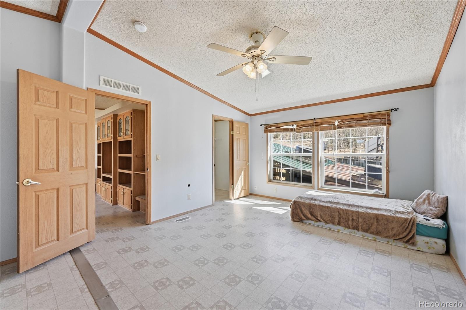 MLS Image #19 for 4441  goldenburg canyon road,hartsel, Colorado