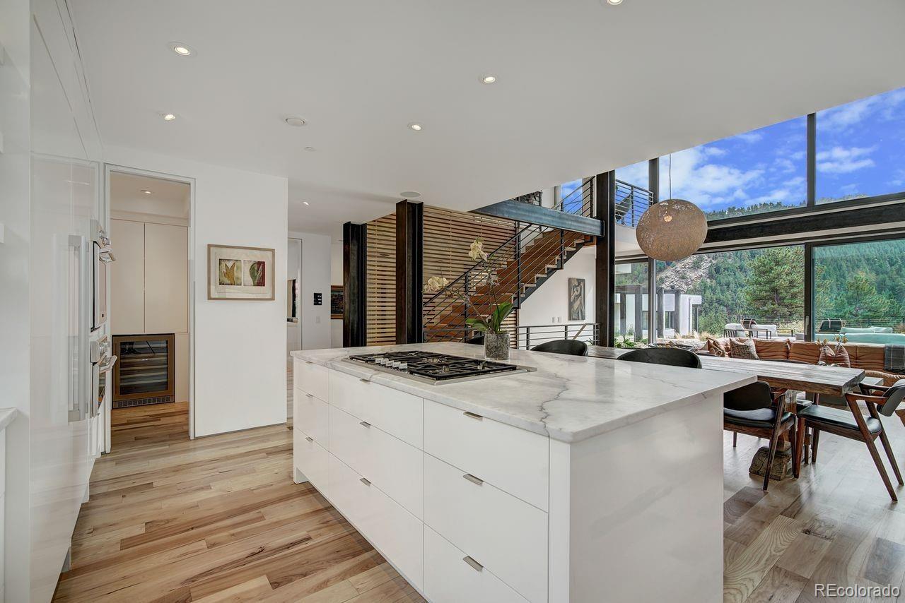 MLS Image #15 for 228  lion point ,boulder, Colorado