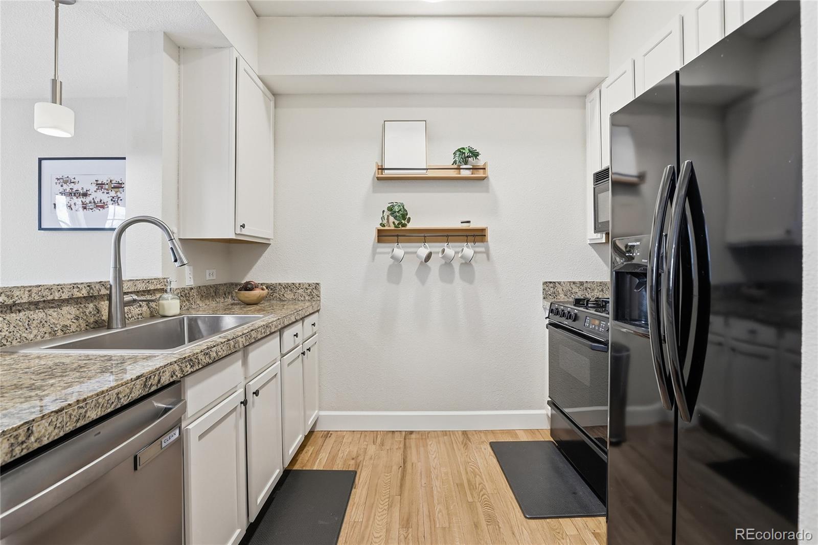 MLS Image #18 for 1699 n downing street,denver, Colorado