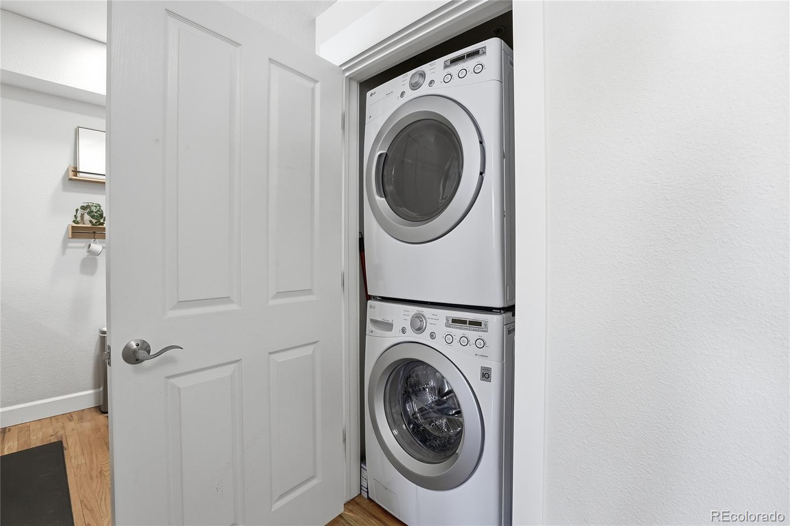MLS Image #23 for 1699 n downing street,denver, Colorado
