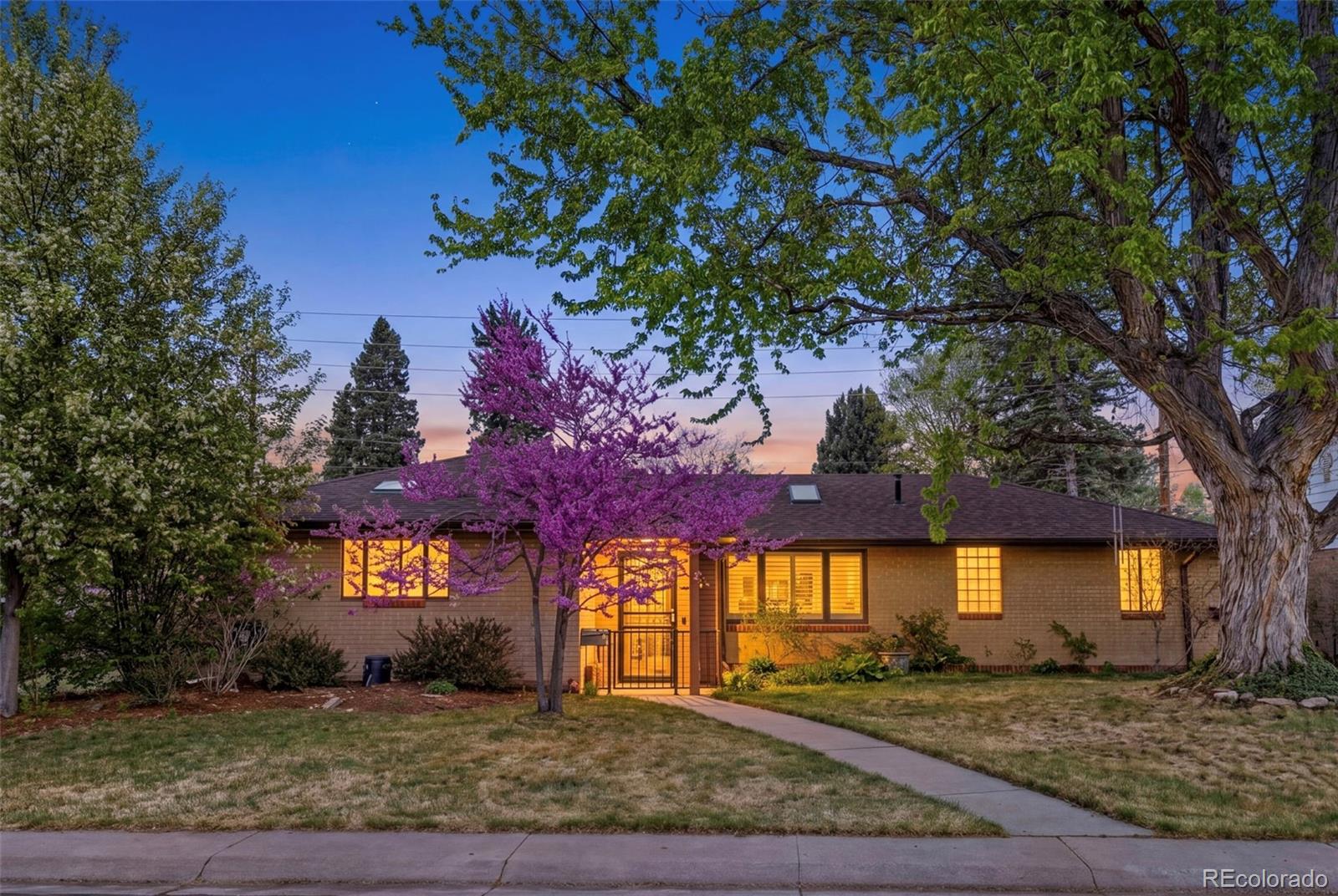MLS Image #1 for 221  magnolia street,denver, Colorado