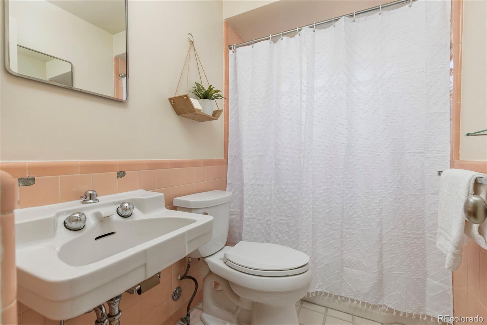 MLS Image #18 for 221  magnolia street,denver, Colorado