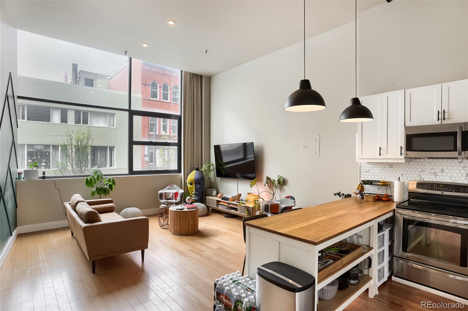 MLS Image #15 for 720  16th street,denver, Colorado