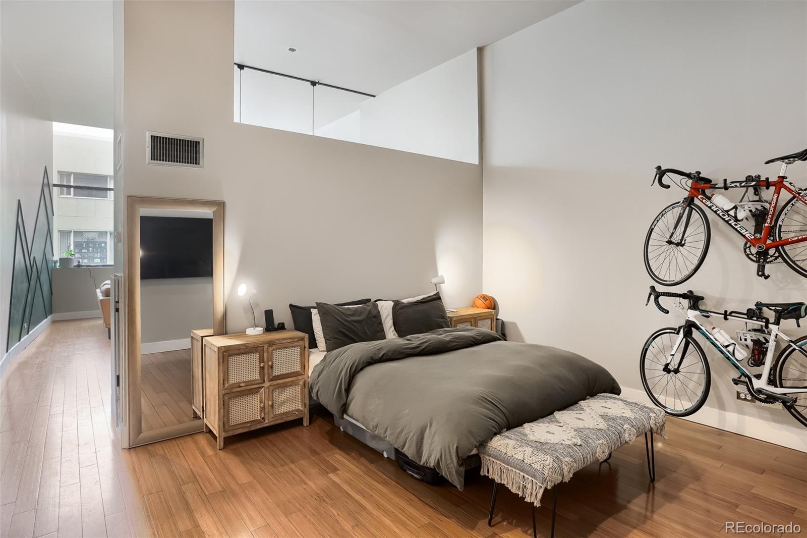 MLS Image #22 for 720  16th street,denver, Colorado