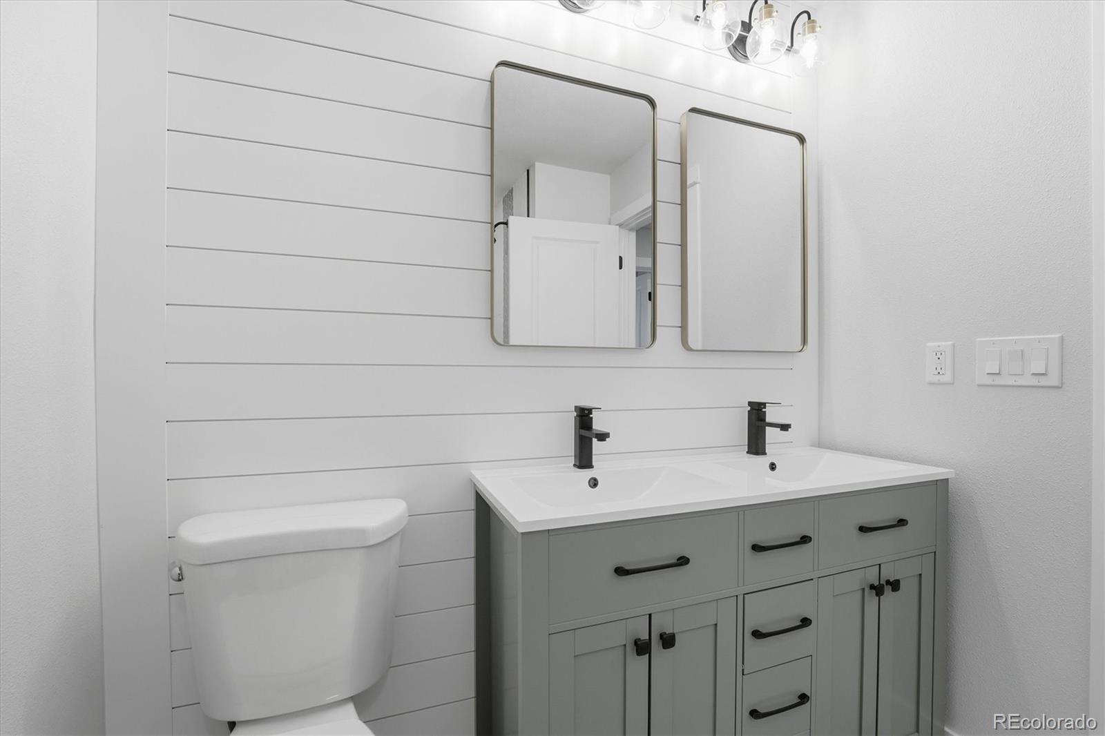 MLS Image #12 for 9800 w cornell place,lakewood, Colorado