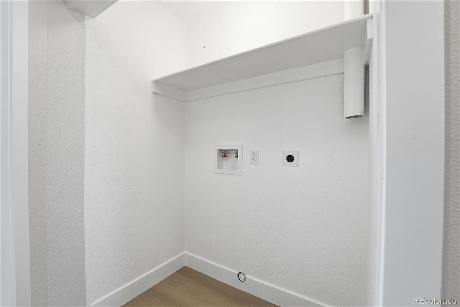 MLS Image #14 for 9800 w cornell place,lakewood, Colorado