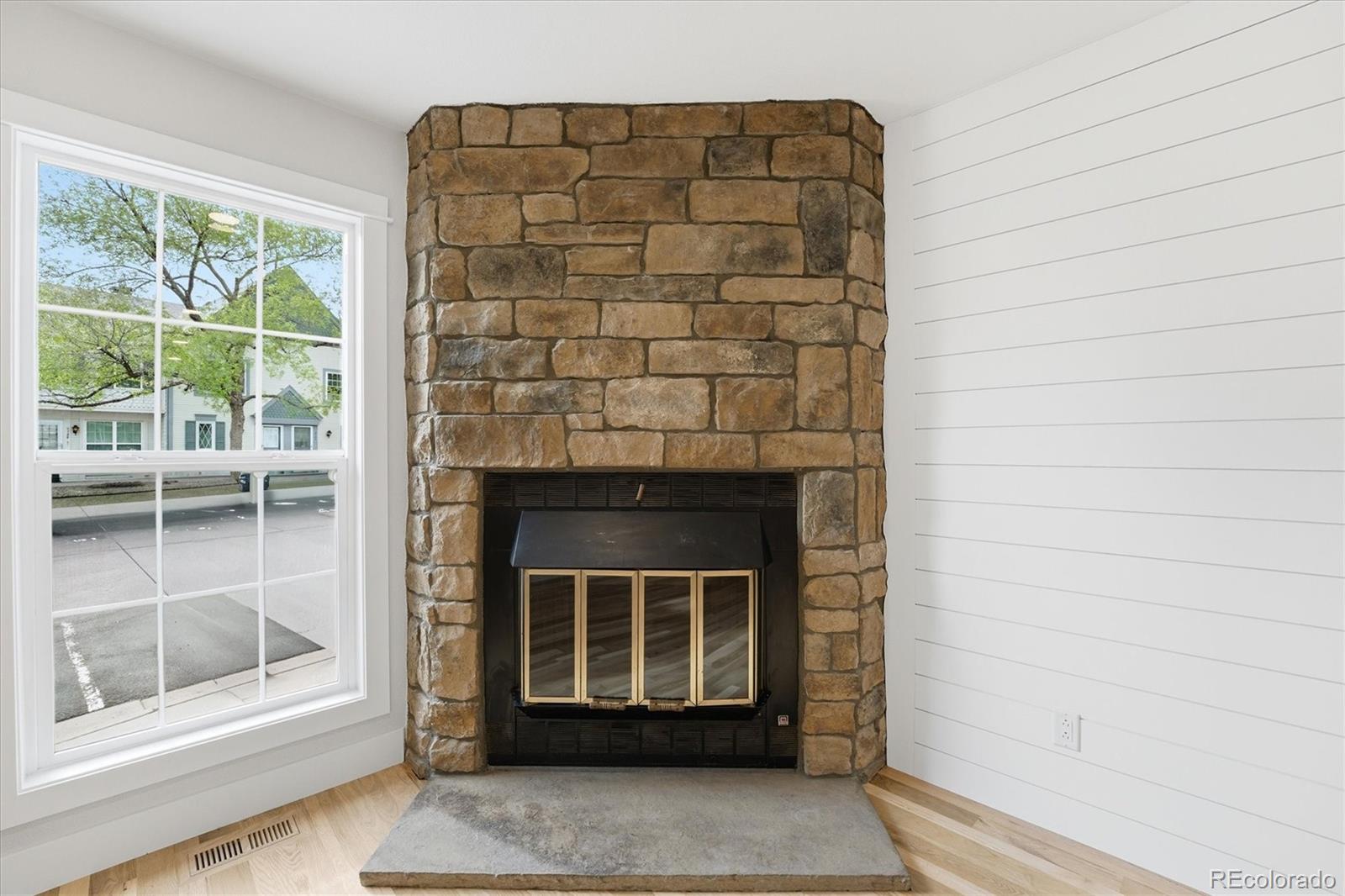 MLS Image #4 for 9800 w cornell place,lakewood, Colorado