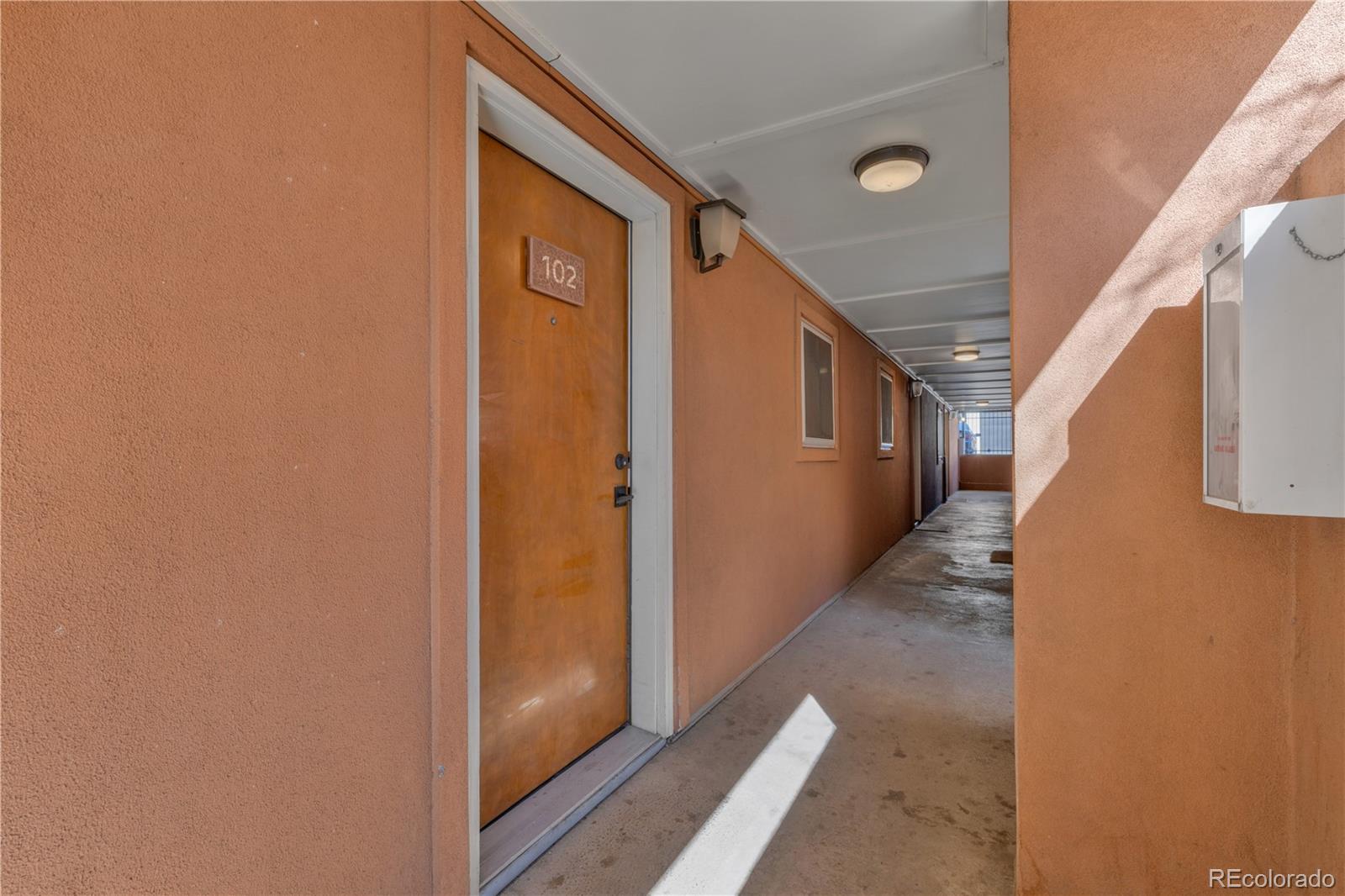 MLS Image #15 for 20 s logan street,denver, Colorado