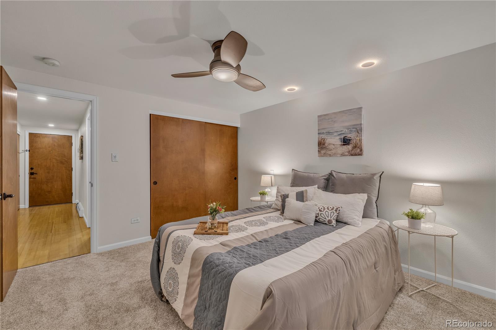 MLS Image #4 for 20 s logan street,denver, Colorado